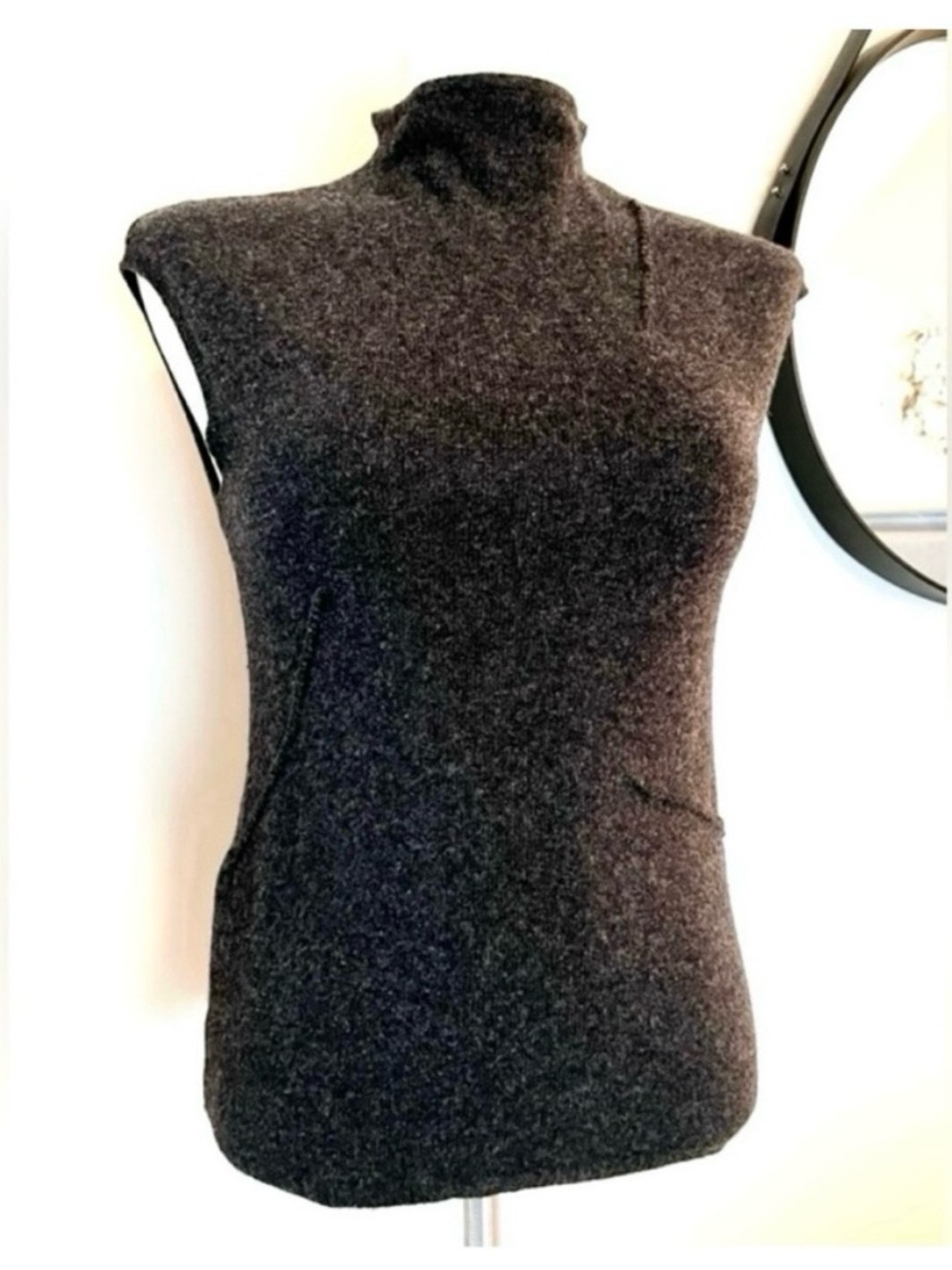 Stefanel Sleeveless Wool Pullover